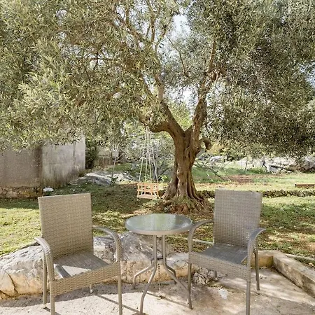 Airport Garden 3* Čilipi